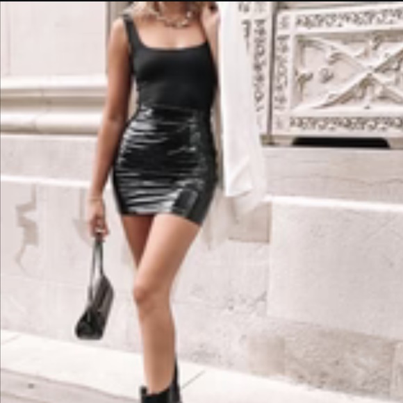 ByEgreis Ashton Skirt Patent Black XS - NWT - Picture 2 of 2